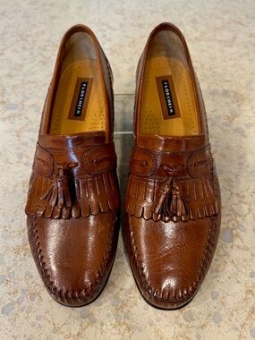 Vintage Men's Size 10D Florsheim 100% Leather Kiltie Tassled Loafer Cognac Brown
